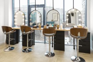 modern salon business in Dubai